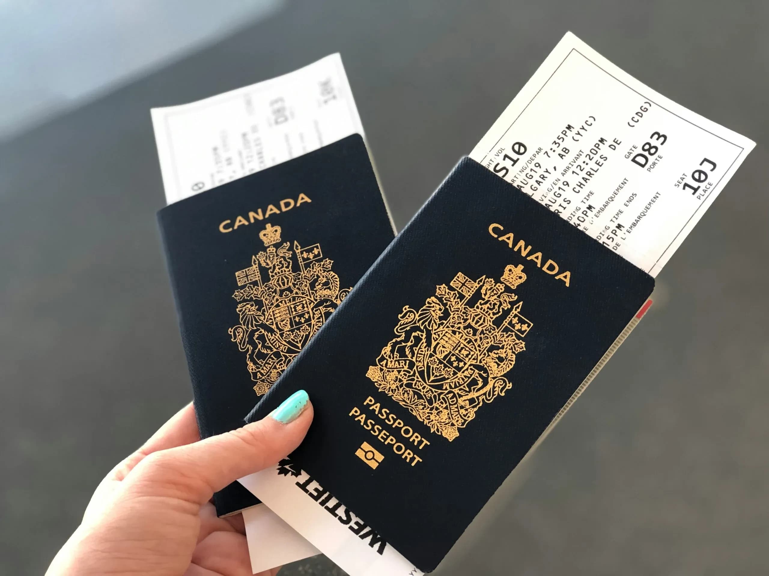 A pair pf Canadian passports